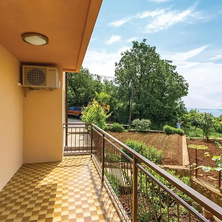 Apartament In With Wifi